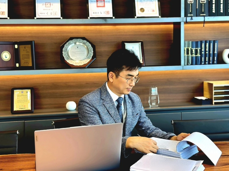 채팅 앱 활용한 미성년자 성착취 범죄 급증 아청법 에 따라 강력한 처벌