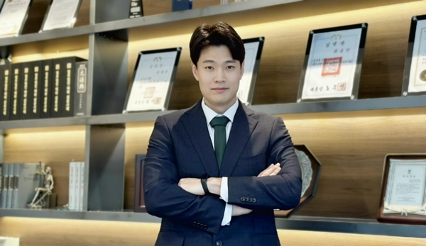 칼럼 미성년자 성착취 피해 신속한 법적 조치 취해야